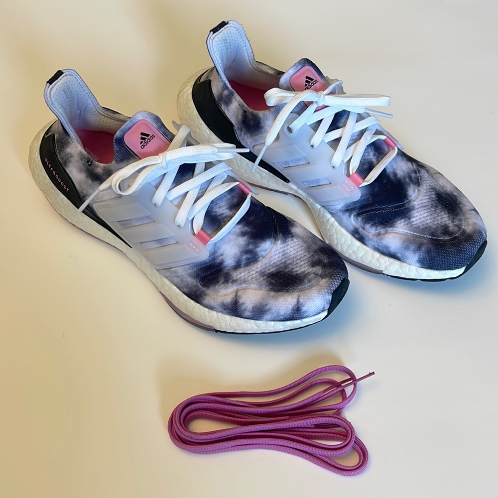 Adidas Ultra Boost 22